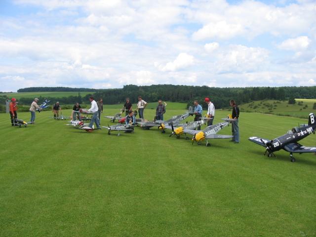 warbirdtreffen-parade (12).jpg